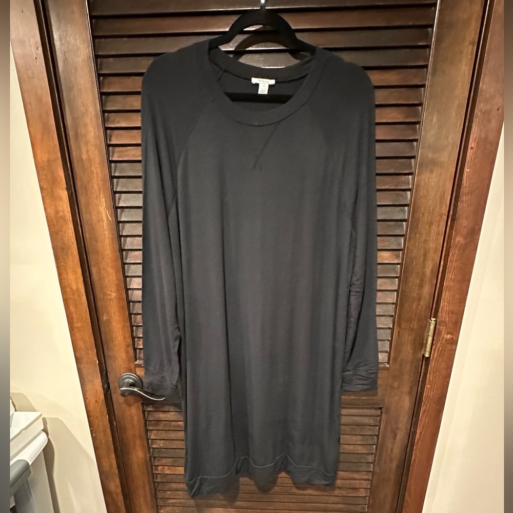 Daily Ritual Classic Black Dress - Picture 3 of 6